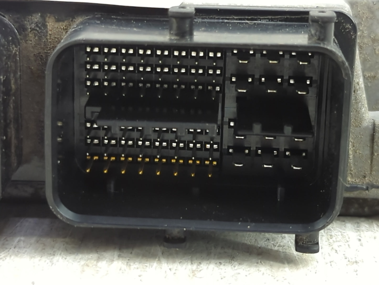 2011 Toyota Corolla PCM Engine Control Computer ECU ECM PCU OEM P/N:89661-02q61 28334266 Fits OEM Used Auto Parts - Oemuseda