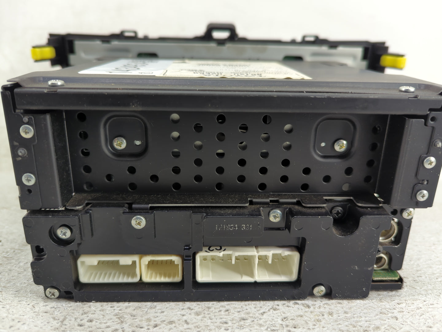 2011-2012 Toyota Corolla Radio AM FM Cd Player Receiver Replacement P/N:86120-02E60 MHA06016 Fits Fits 2011 2012 OEM Used Au