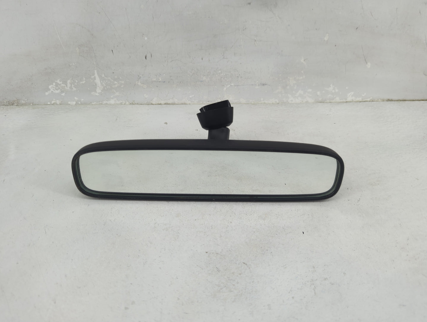 2009-2016 Toyota Corolla Interior Rear View Mirror Replacement OEM P/N:A047171 Murakami 7227 Fits OEM Used Auto Parts - Oemu