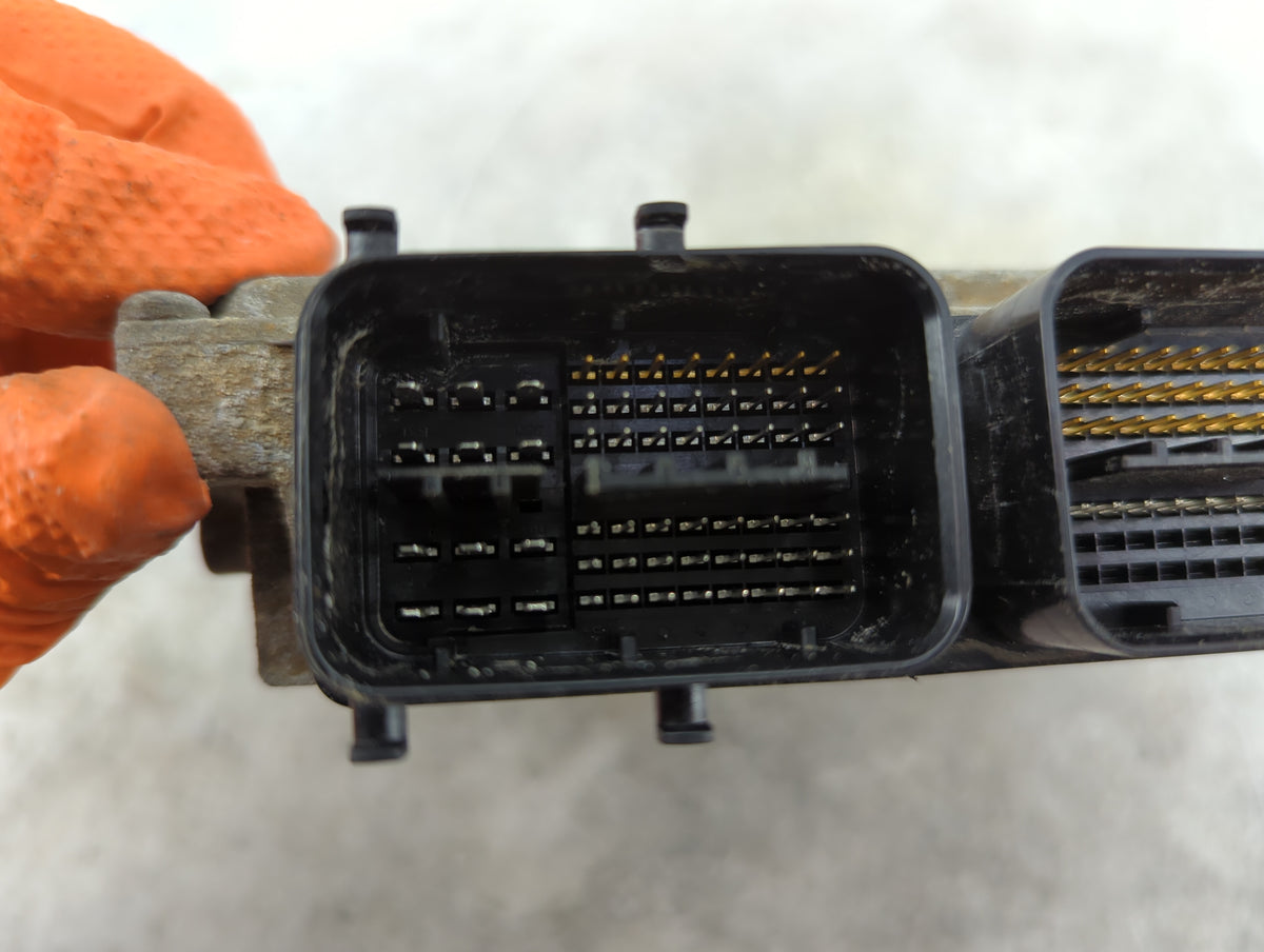 2011 Toyota Corolla PCM Engine Control Computer ECU ECM PCU OEM P/N:89661-02061 28334266 Fits OEM Used Auto Parts - Oemuseda