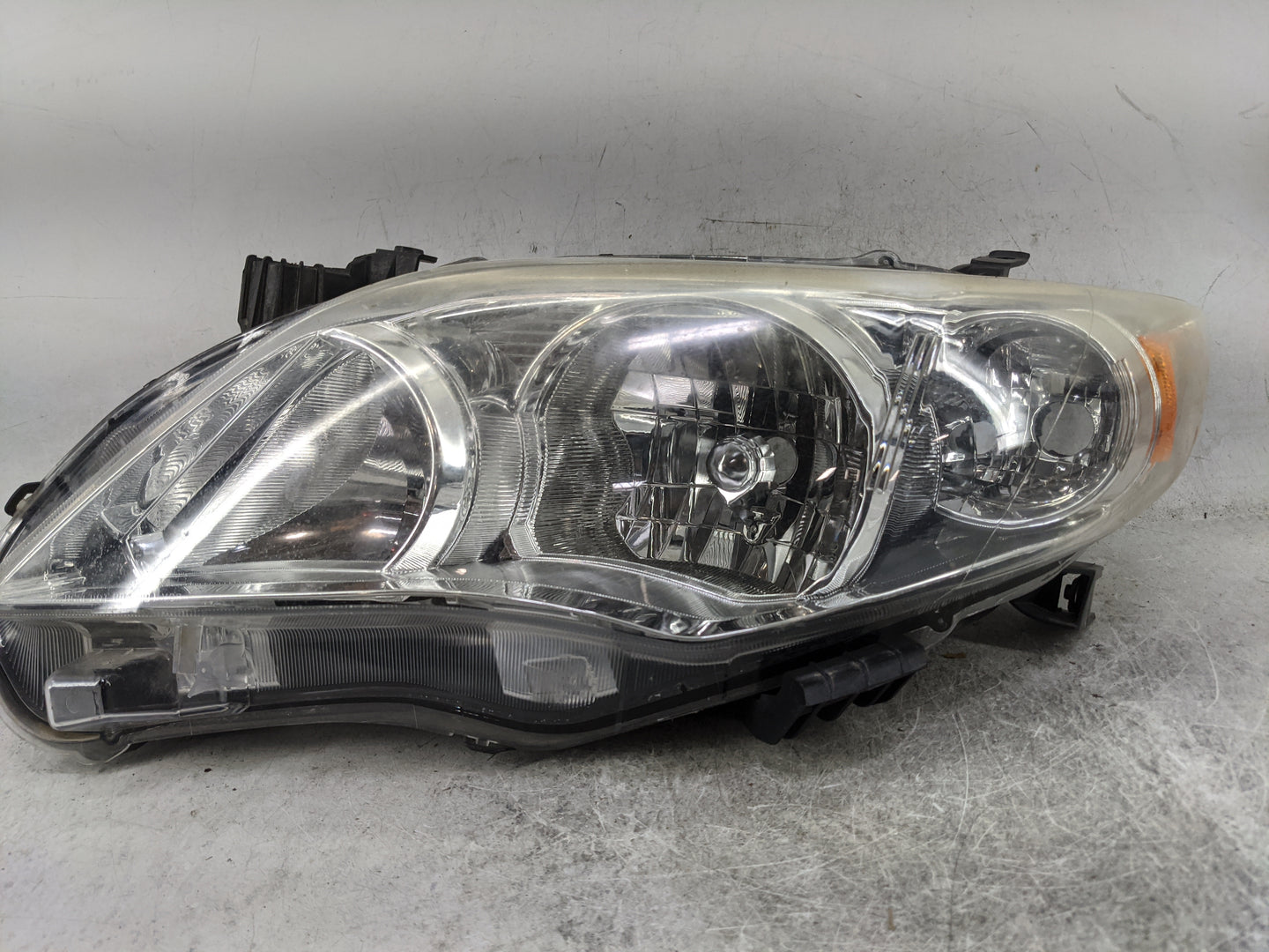 2011-2013 Toyota Corolla Driver Left Oem Head Light Headlight Lamp Black - Oemusedautoparts1.com