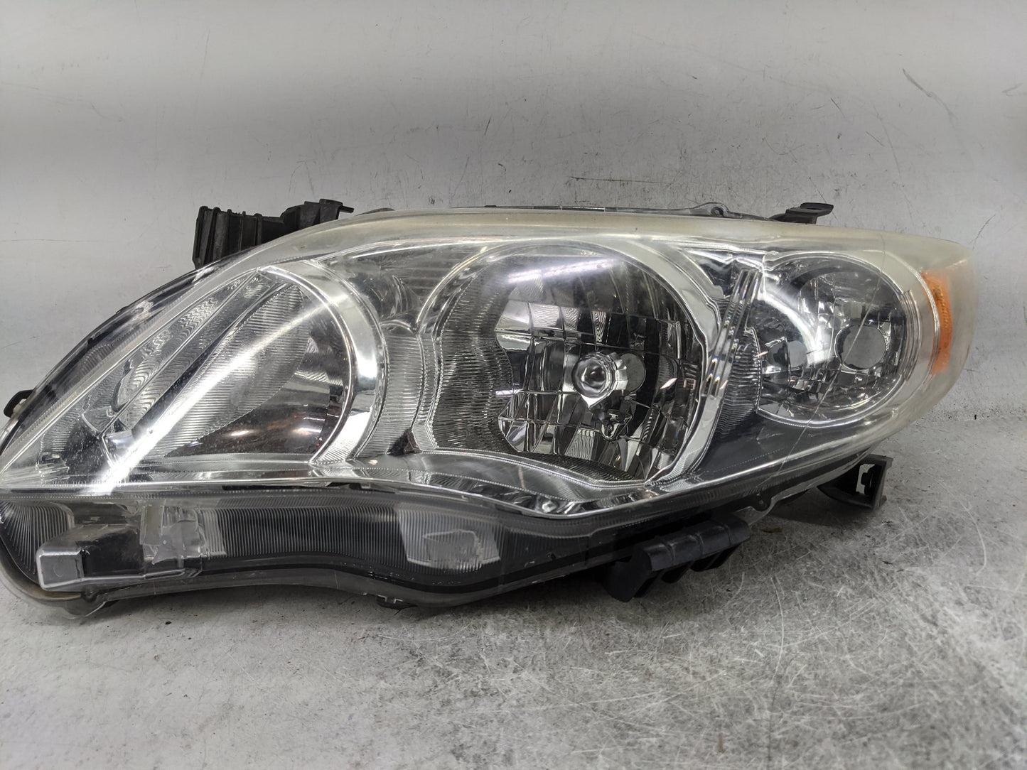 2011-2013 Toyota Corolla Driver Left Oem Head Light Headlight Lamp Black - Oemusedautoparts1.com