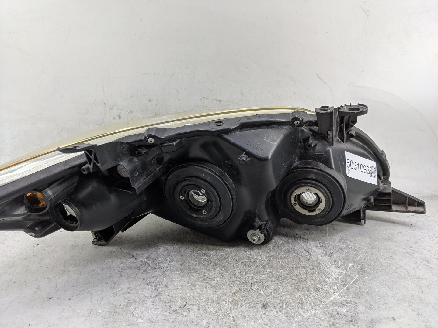2011-2013 Toyota Corolla Driver Left Oem Head Light Headlight Lamp Black - Oemusedautoparts1.com
