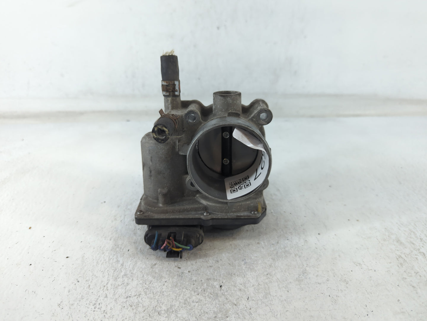 2011-2019 Toyota Corolla Throttle Body P/N:22030-0T080 Fits Fits 2011 2012 2013 2014 2015 2016 2017 2018 2019 OEM Used Auto 