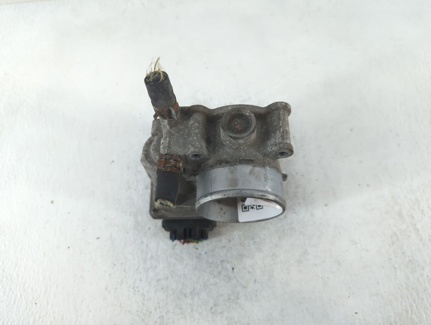 2011-2019 Toyota Corolla Throttle Body P/N:22030-0T080 Fits Fits 2011 2012 2013 2014 2015 2016 2017 2018 2019 OEM Used Auto 