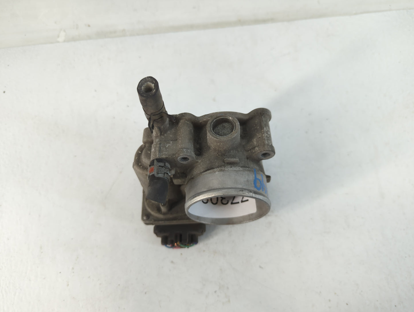 2011-2019 Toyota Corolla Throttle Body P/N:22030-0T080 Fits Fits 2011 2012 2013 2014 2015 2016 2017 2018 2019 OEM Used Auto 