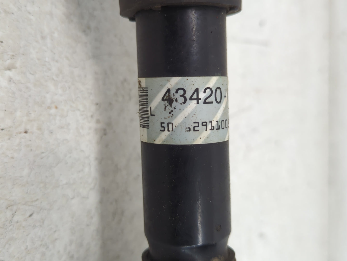 2008-2012 Toyota Highlander Axle Shaft Front Driver Cv C/v - Oemusedautoparts1.com