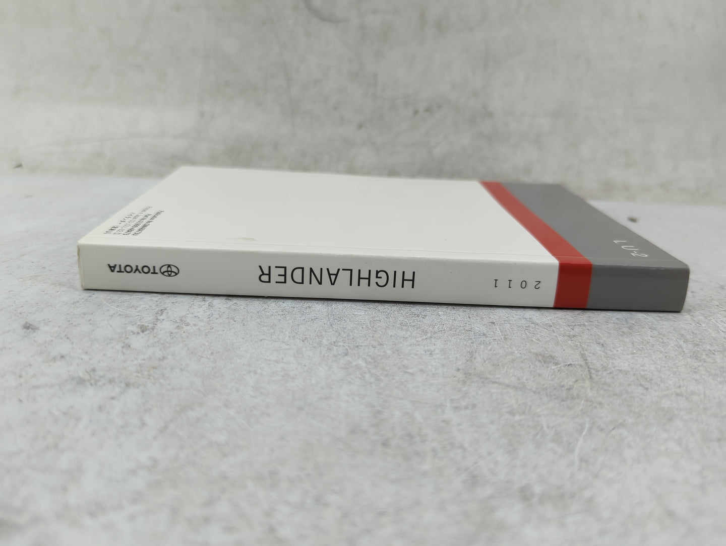 2011 Toyota Highlander Owners Manual Book Guide P/N:OM48A73U 01999-48A73 OEM Used Auto Parts - Oemusedautoparts1.com