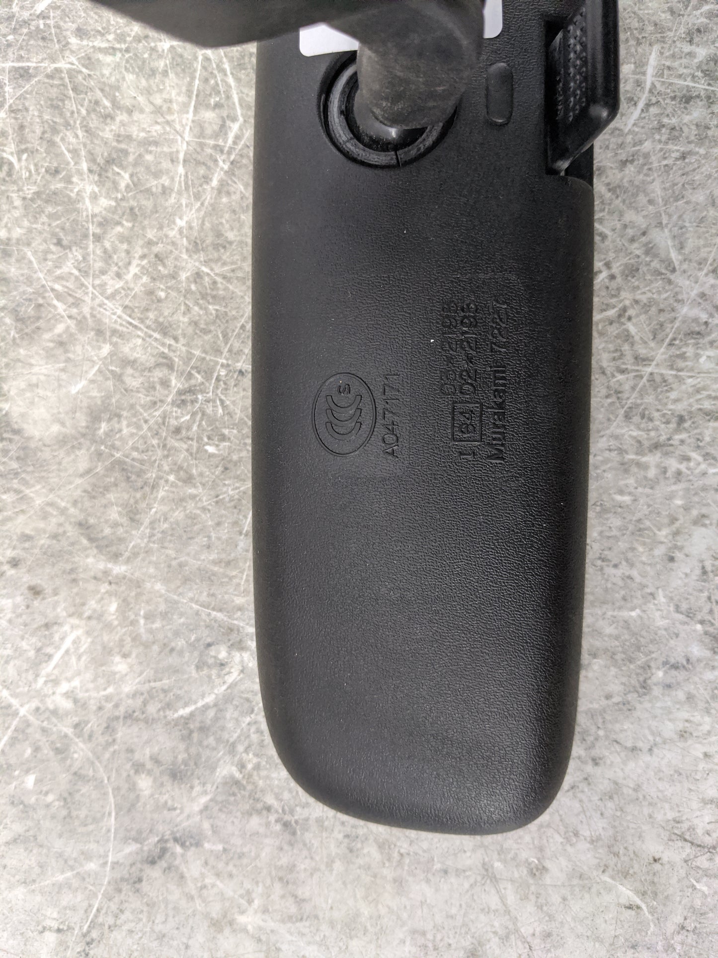 2011-2018 Toyota Highlander Interior Rear View Mirror Replacement OEM P/N:A047171 Murakami 7227 Fits OEM Used Auto Parts - O