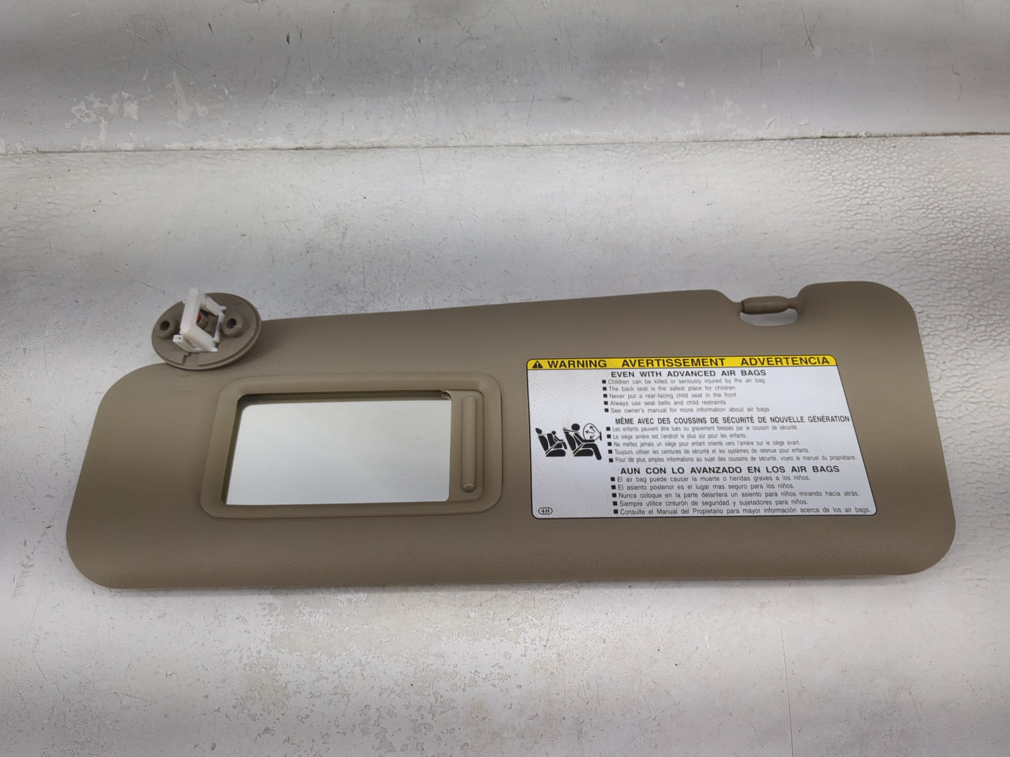 2011-2013 Toyota Highlander Sun Visor Shade Replacement Driver Left Mirror Fits Fits 2011 2012 2013 OEM Used Auto Parts - Oe