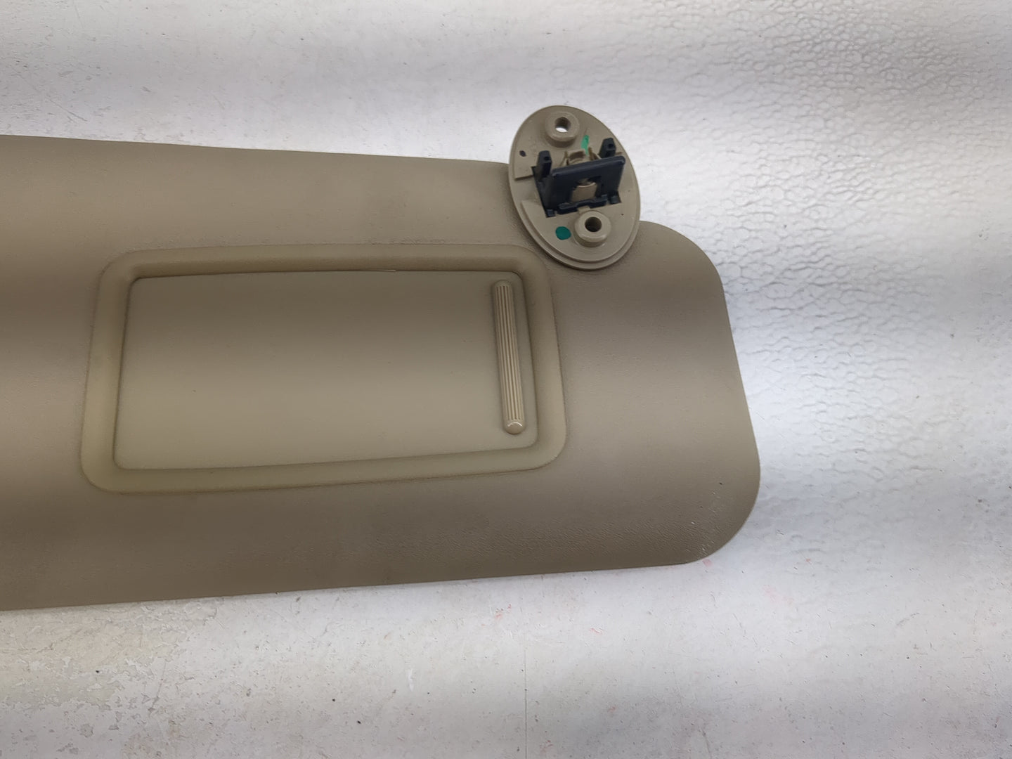 2011-2013 Toyota Highlander Sun Visor Shade Replacement Passenger Right Mirror Fits Fits 2011 2012 2013 OEM Used Auto Parts 