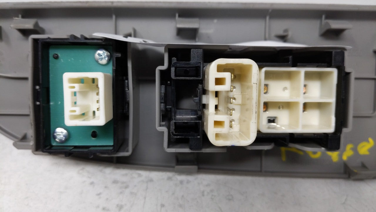 2011 Toyota Highlander Passenger Right Power Window Switch 74231-0e030 - Oemusedautoparts1.com
