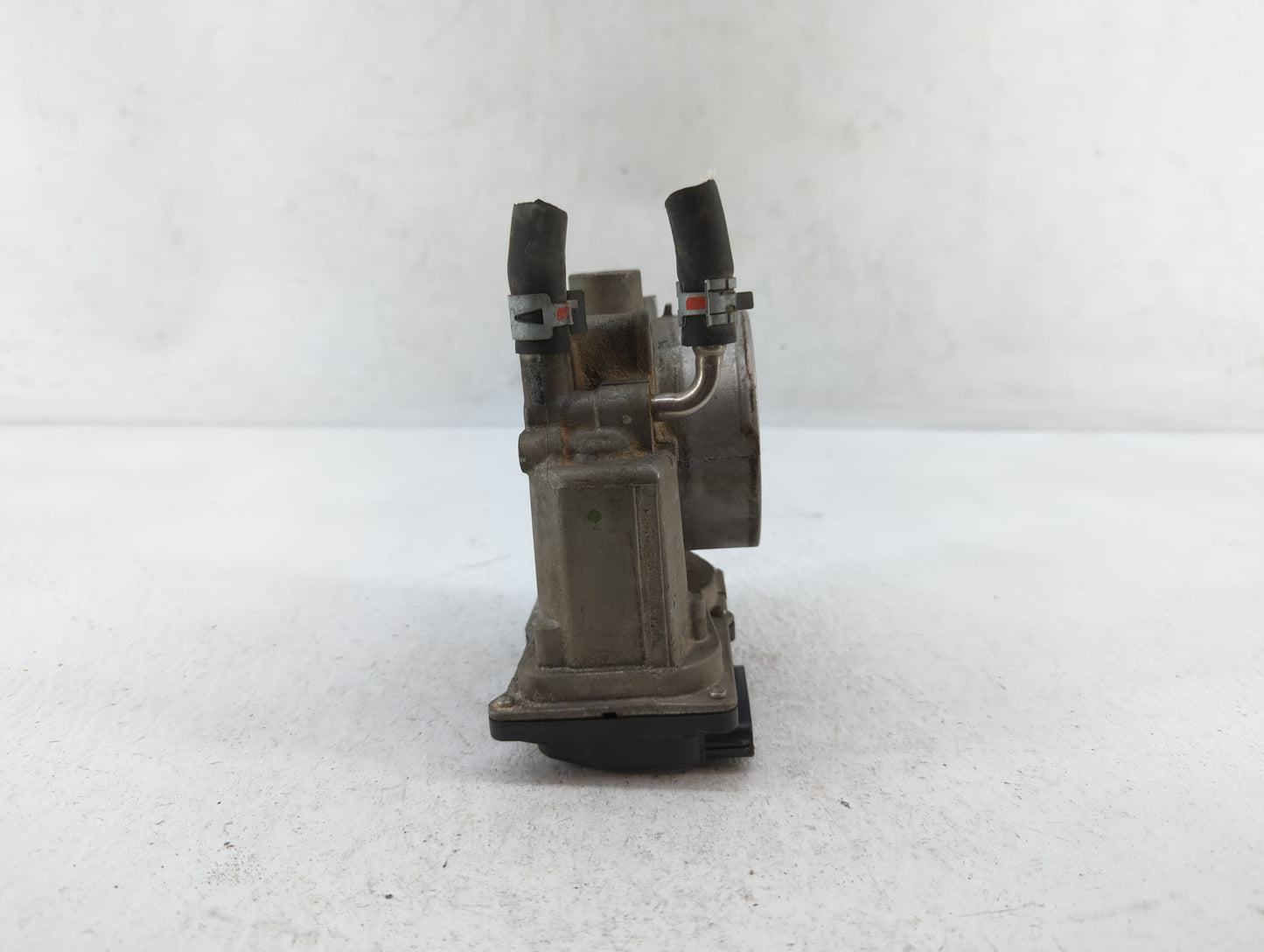 2008-2016 Toyota Highlander Throttle Body P/N:22030-0P050 22030-31030 Fits OEM Used Auto Parts - Oemusedautoparts1.com