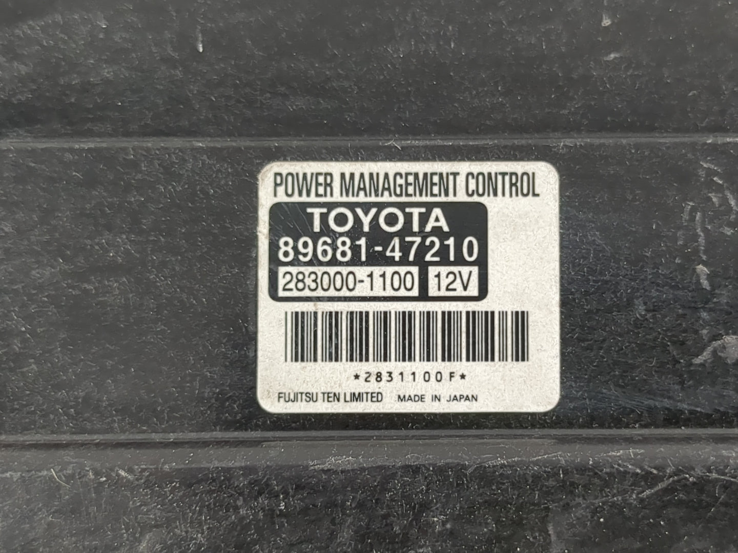 2010-2011 Toyota Prius Chassis Control Module Ccm Bcm Body Control - Oemusedautoparts1.com