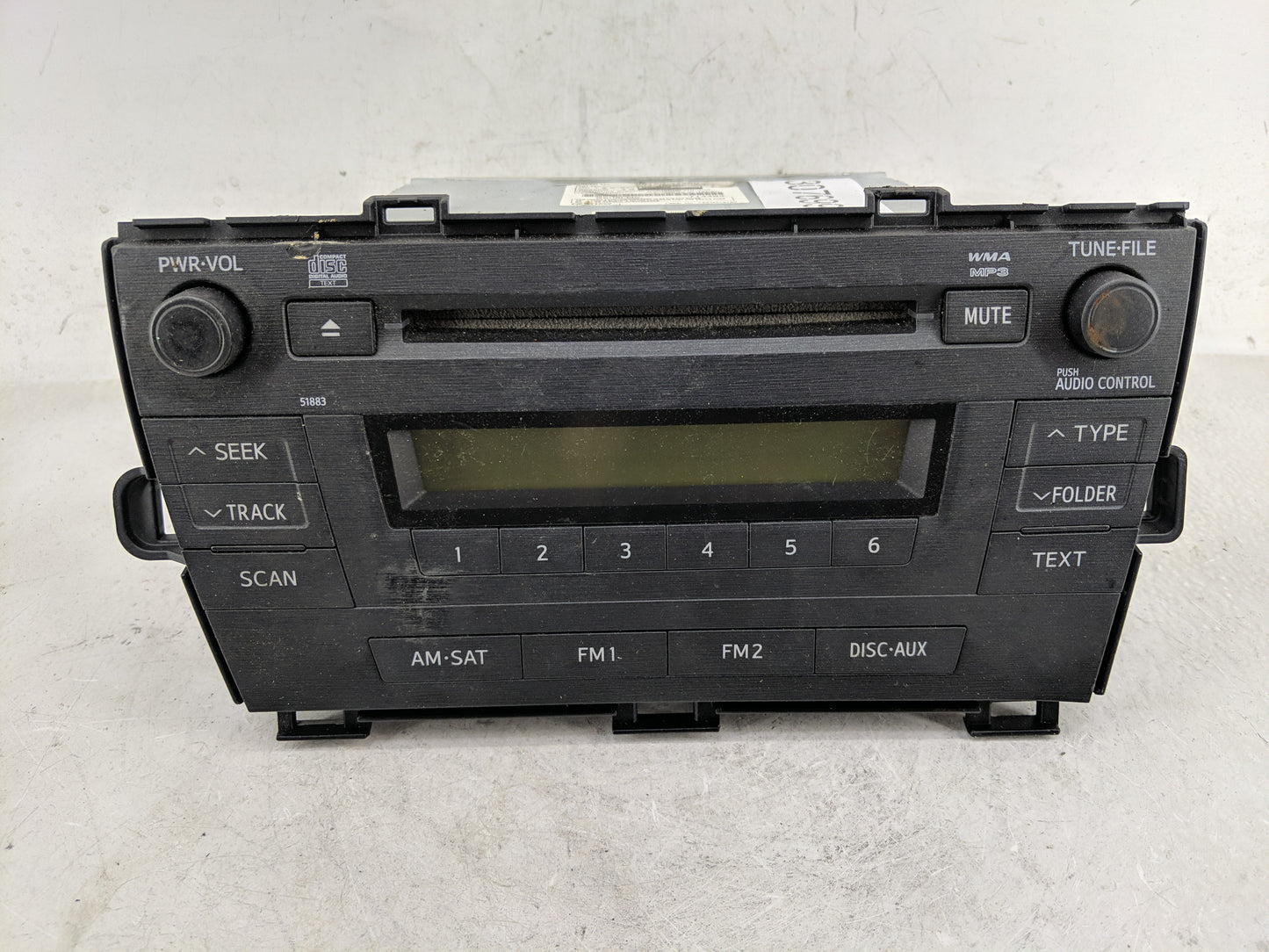 2010-2011 Toyota Prius Radio AM FM Cd Player Receiver Replacement P/N:86120-47290 Fits Fits 2010 2011 OEM Used Auto Parts - 