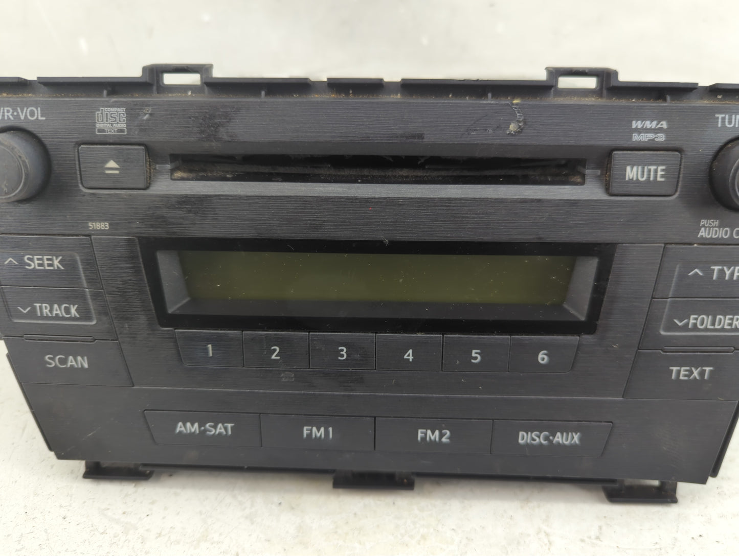 2010-2011 Toyota Prius Radio AM FM Cd Player Receiver Replacement P/N:86120-47290 Fits Fits 2010 2011 OEM Used Auto Parts - 