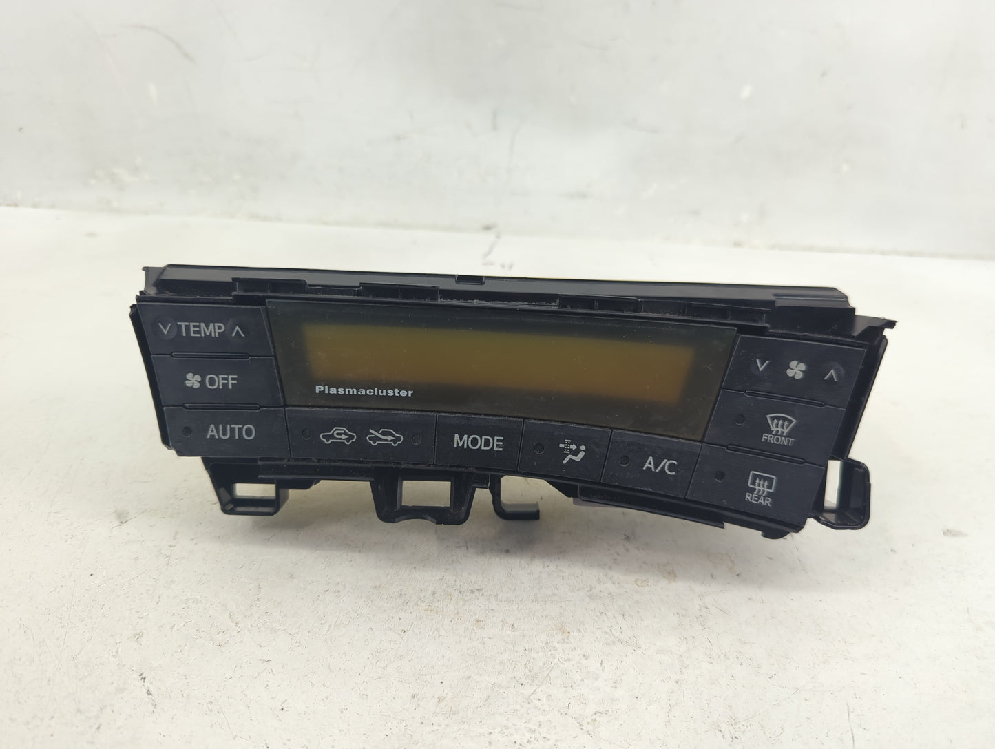 2010-2011 Toyota Prius Climate Control Module Temperature AC/Heater Replacement P/N:75D726 Fits Fits 2010 2011 OEM Used Auto