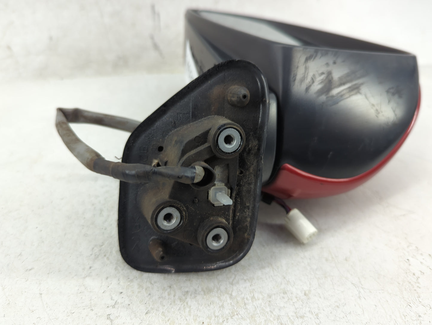 2010-2015 Toyota Prius Driver Side View Mirror - Left Door Mirror OEM Used - Oemusedautoparts1.com
