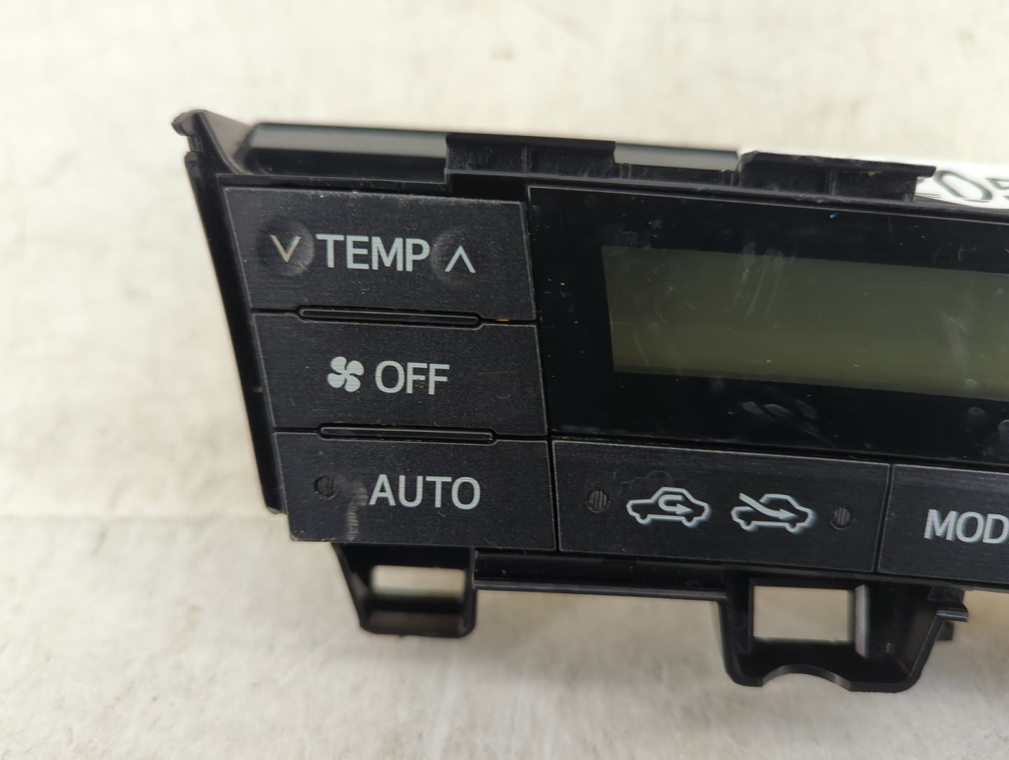 2010-2011 Toyota Prius Climate Control Module Temperature AC/Heater Replacement Fits Fits 2010 2011 OEM Used Auto Parts - Oe
