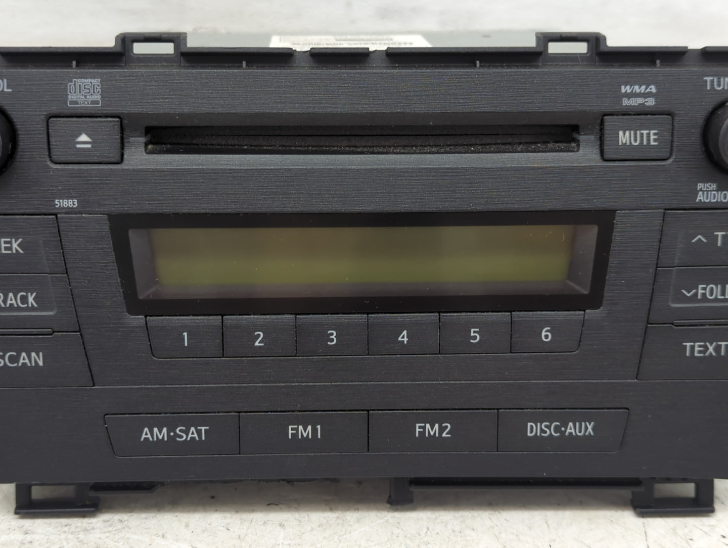 2010-2011 Toyota Prius Radio AM FM Cd Player Receiver Replacement P/N:86120-47290 Fits Fits 2010 2011 OEM Used Auto Parts - 