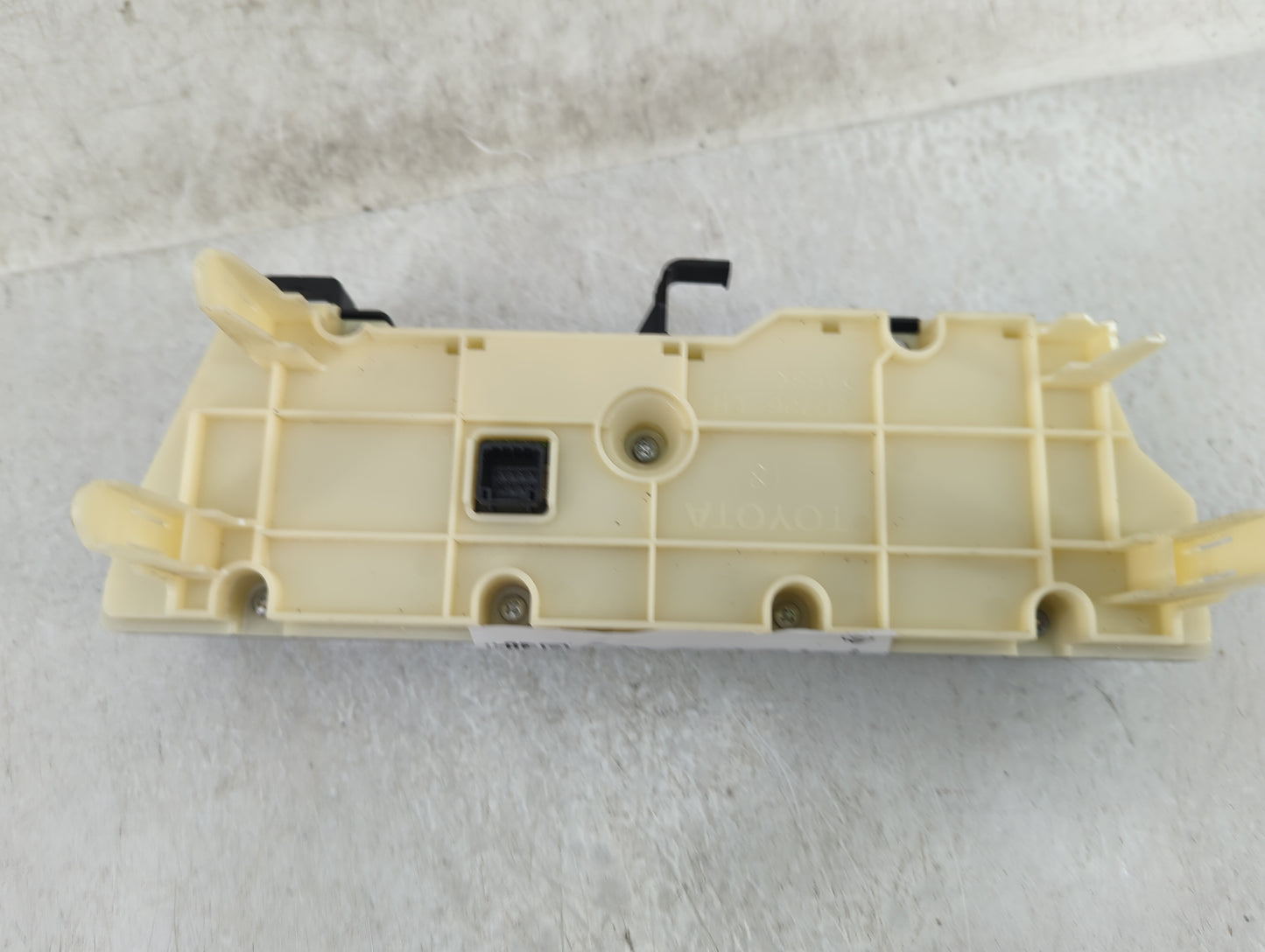 2010-2011 Toyota Prius Climate Control Module Temperature AC/Heater Replacement P/N:75D726 Fits Fits 2010 2011 OEM Used Auto