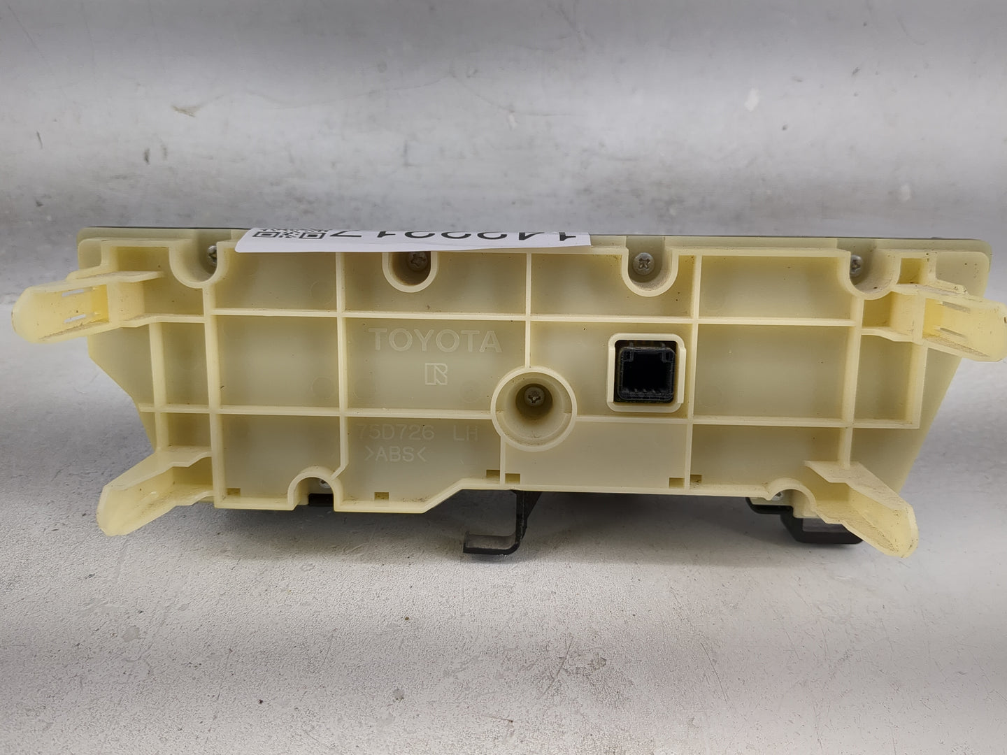 2010-2011 Toyota Prius Climate Control Module Temperature AC/Heater Replacement P/N:75D726 Fits Fits 2010 2011 OEM Used Auto