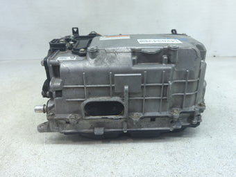 compare product 2010-2011 Toyota Prius Hybrid DC Synergy Drive Power Inverter P/N:G9200-47140 Fits Fits 2010 2011 OEM Used Auto Parts