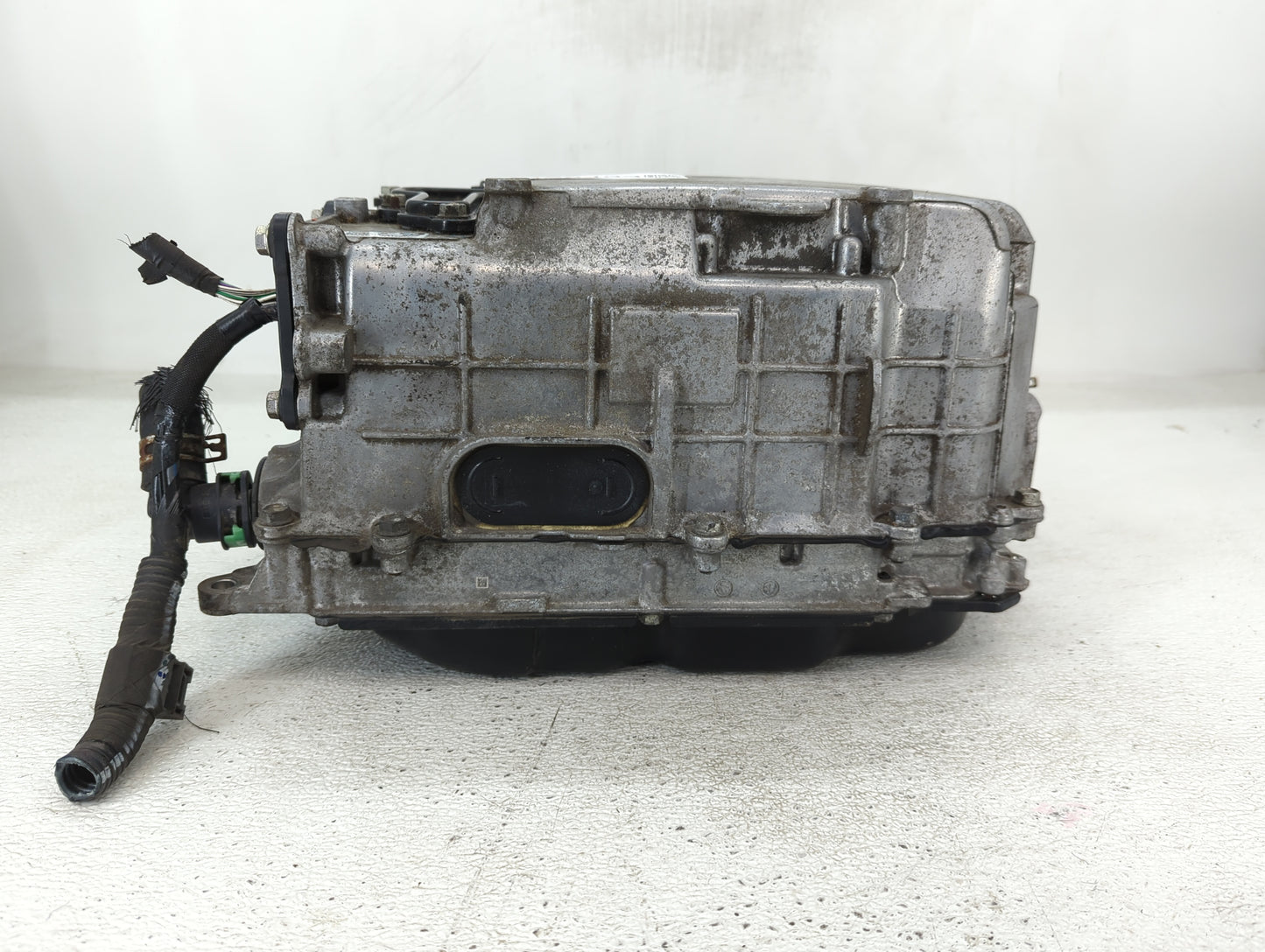 2010-2011 Toyota Prius Hybrid DC Synergy Drive Power Inverter P/N:G9200-47141 Fits Fits 2010 2011 OEM Used Auto Parts - Oemu