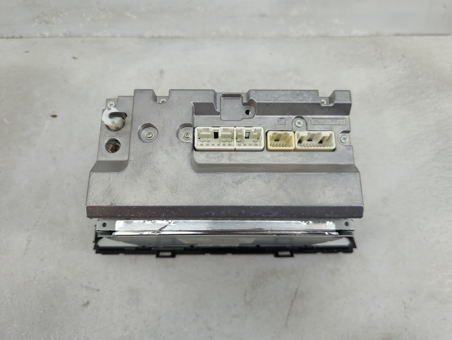 2010-2011 Toyota Prius Radio AM FM Cd Player Receiver Replacement P/N:86120-47290 CQ-JS0960AJ Fits Fits 2010 2011 OEM Used A