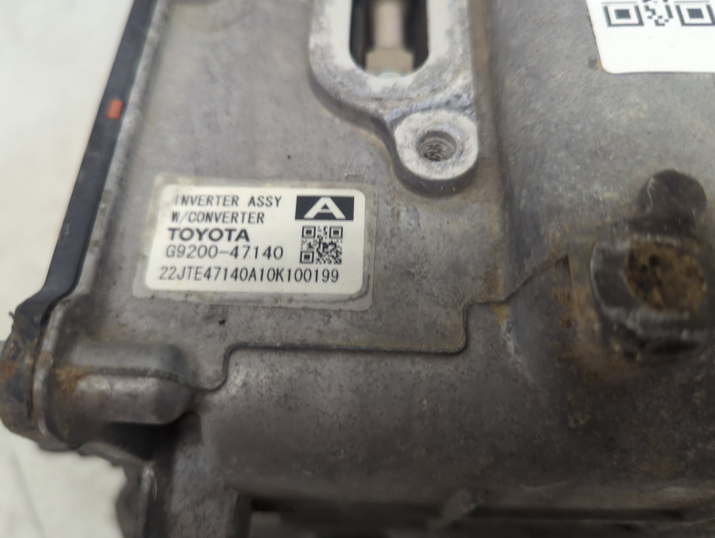 2010-2011 Toyota Prius Hybrid DC Synergy Drive Power Inverter P/N:G9200-47140 Fits Fits 2010 2011 OEM Used Auto Parts - Oemu