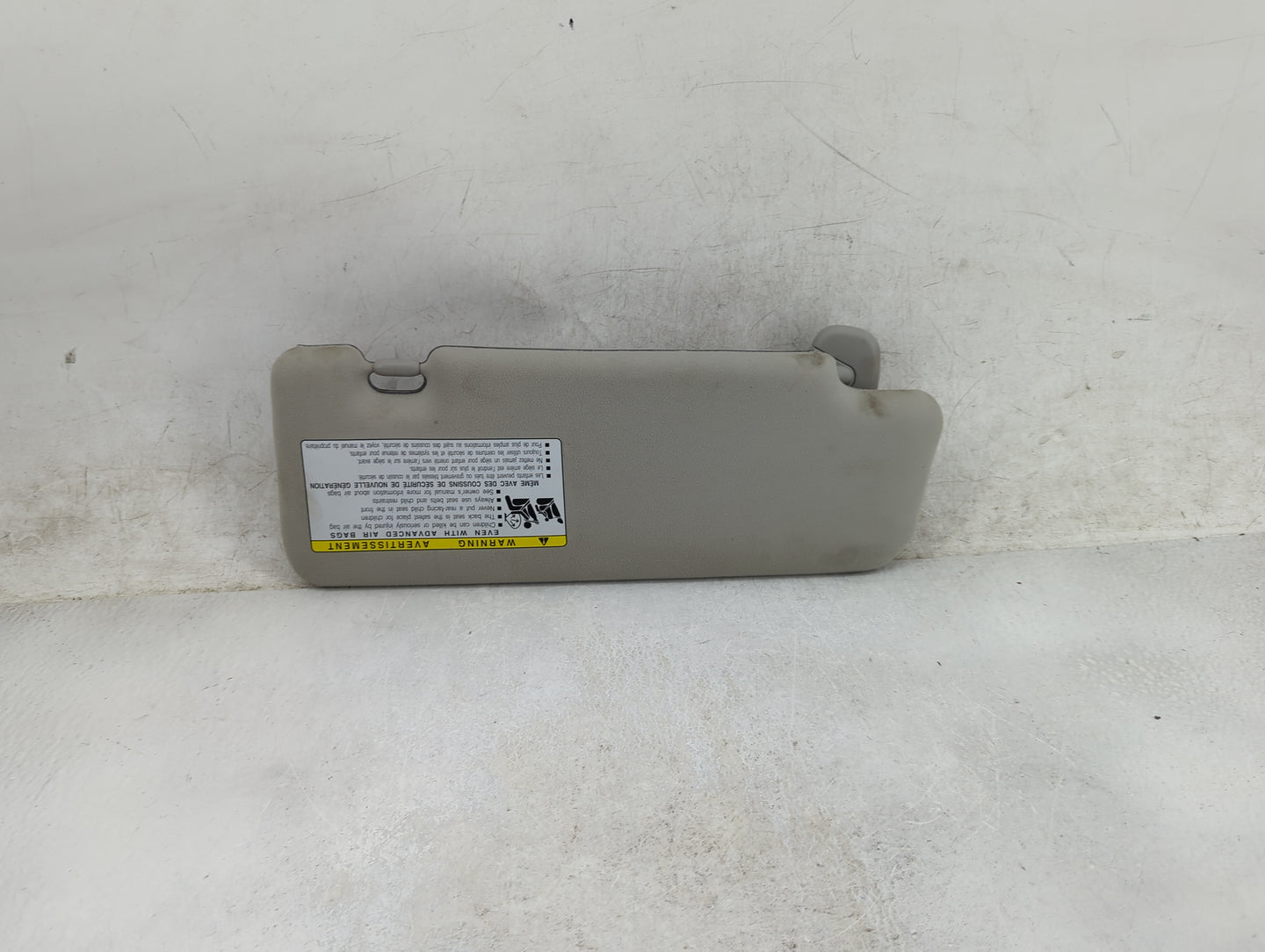 2010-2011 Toyota Prius Sun Visor Shade Replacement Driver Left Mirror Fits Fits 2010 2011 OEM Used Auto Parts - Oemusedautop