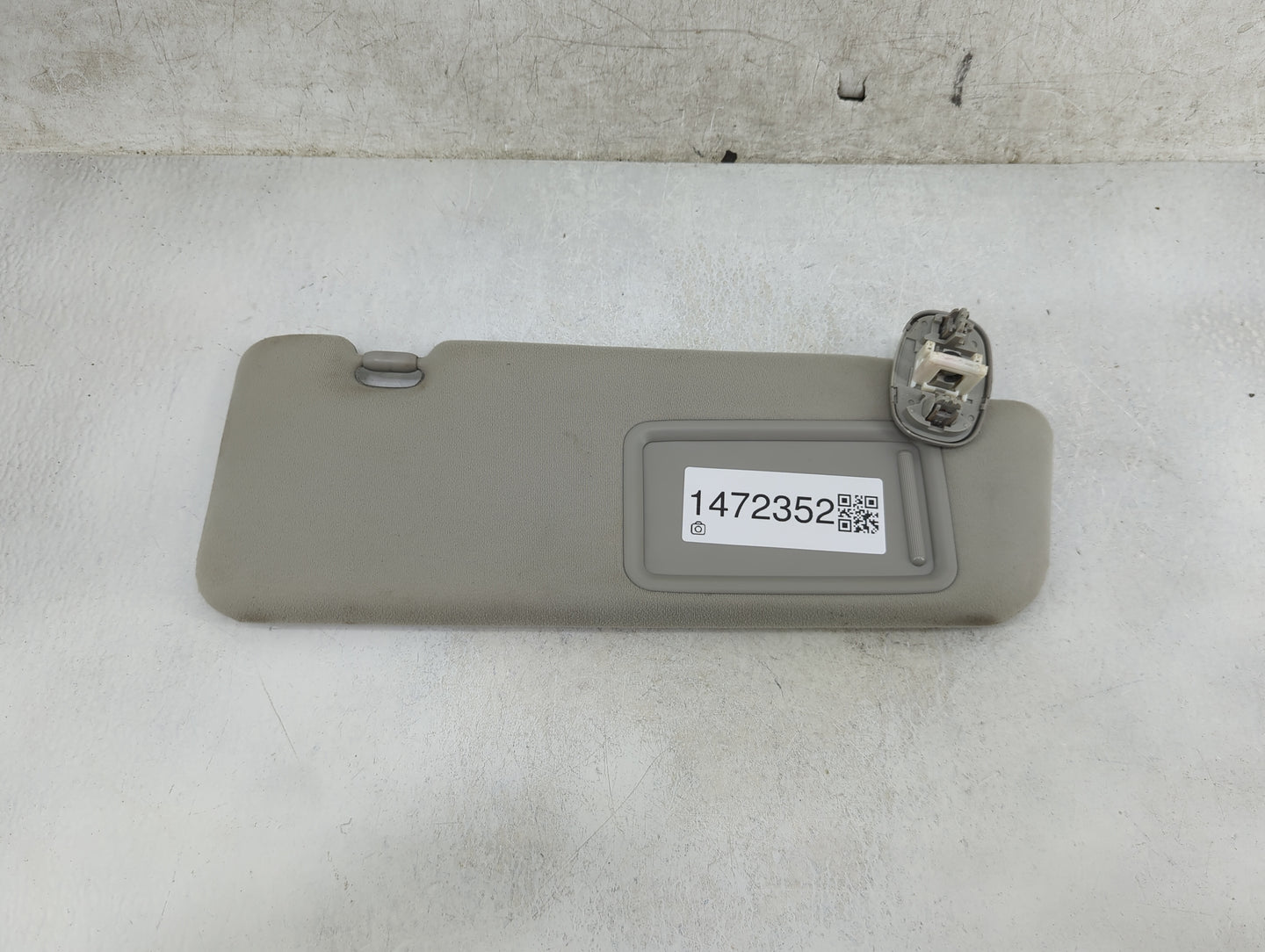 2010-2015 Toyota Prius Sun Visor Shade Replacement Passenger Right Mirror Fits Fits 2010 2011 2012 2013 2014 2015 OEM Used A