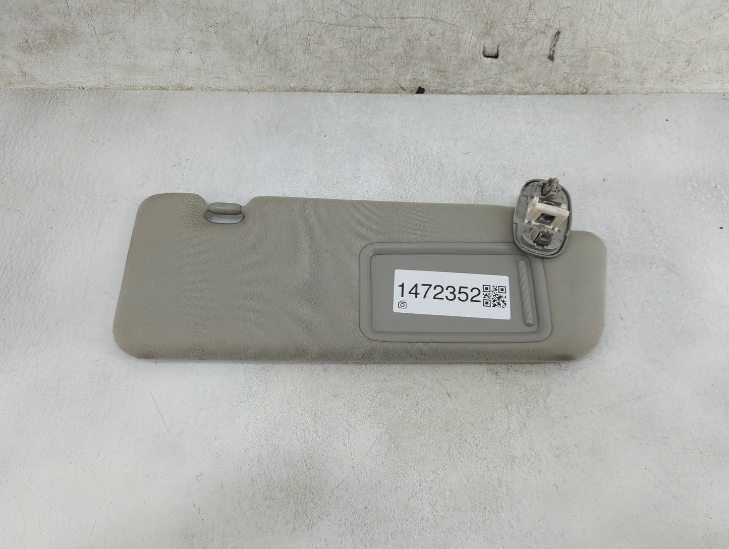 2010-2015 Toyota Prius Sun Visor Shade Replacement Passenger Right Mirror Fits Fits 2010 2011 2012 2013 2014 2015 OEM Used A