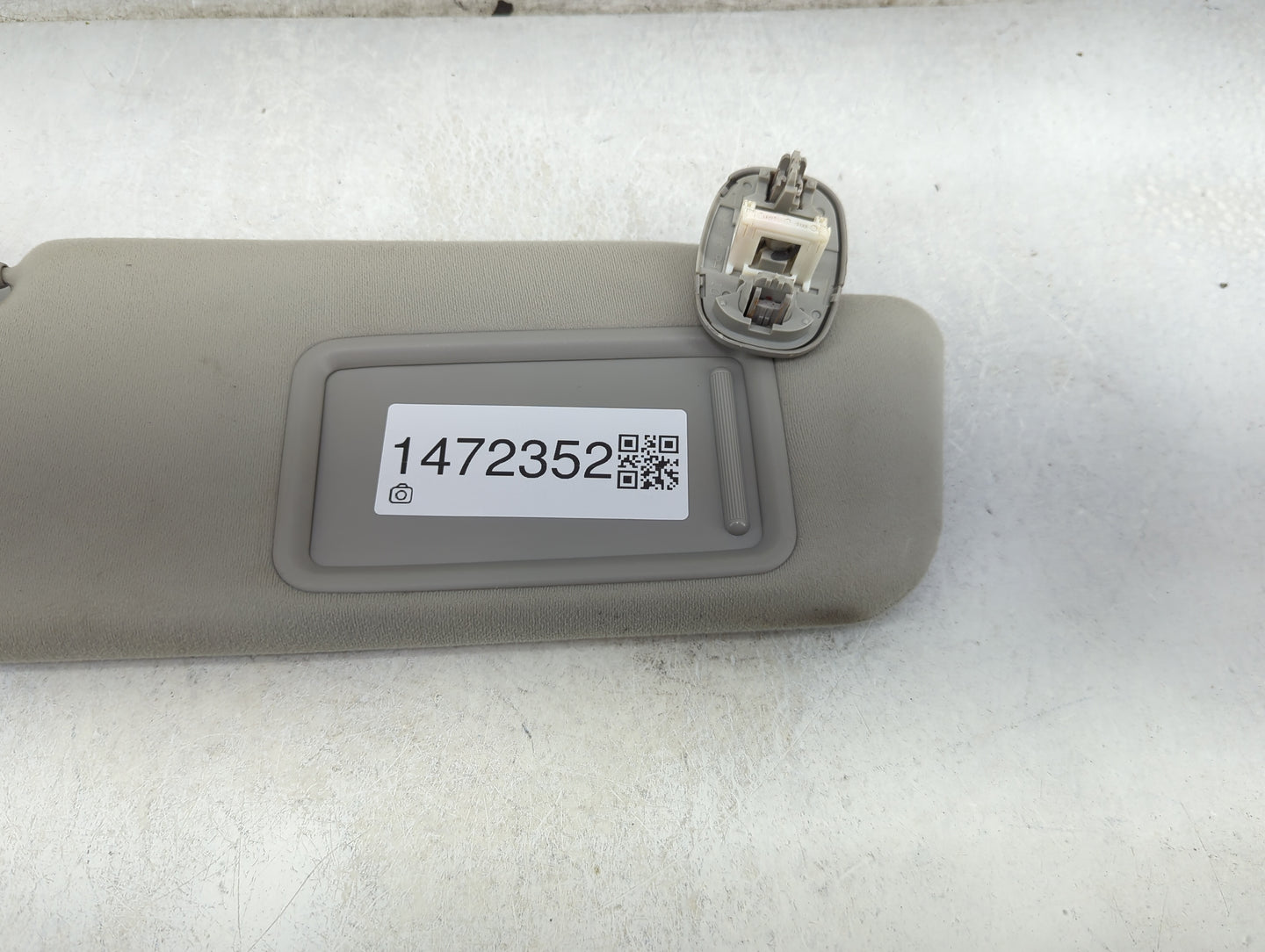 2010-2015 Toyota Prius Sun Visor Shade Replacement Passenger Right Mirror Fits Fits 2010 2011 2012 2013 2014 2015 OEM Used A