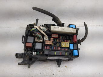 compare product 2011 Toyota Prius Fusebox Fuse Box Panel Relay Module P/N:82641-47Q90 82741-47090 Fits OEM Used Auto Parts