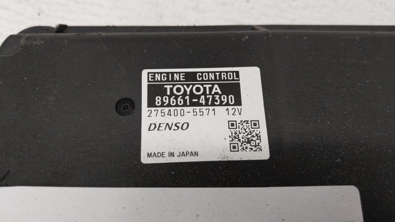 2011 Toyota Prius PCM Engine Control Computer ECU ECM PCU OEM P/N:89661-47390 89681-47211 Fits OEM Used Auto Parts - Oemused