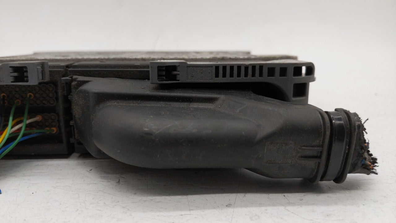 2011 Toyota Prius PCM Engine Control Computer ECU ECM PCU OEM P/N:89661-47390 89681-47211 Fits OEM Used Auto Parts - Oemused