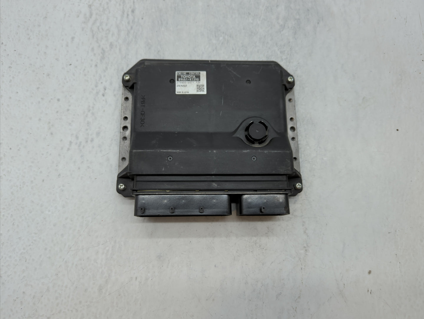2011 Toyota Prius PCM Engine Control Computer ECU ECM PCU OEM P/N:89661-47390 89681-47211 Fits OEM Used Auto Parts - Oemused