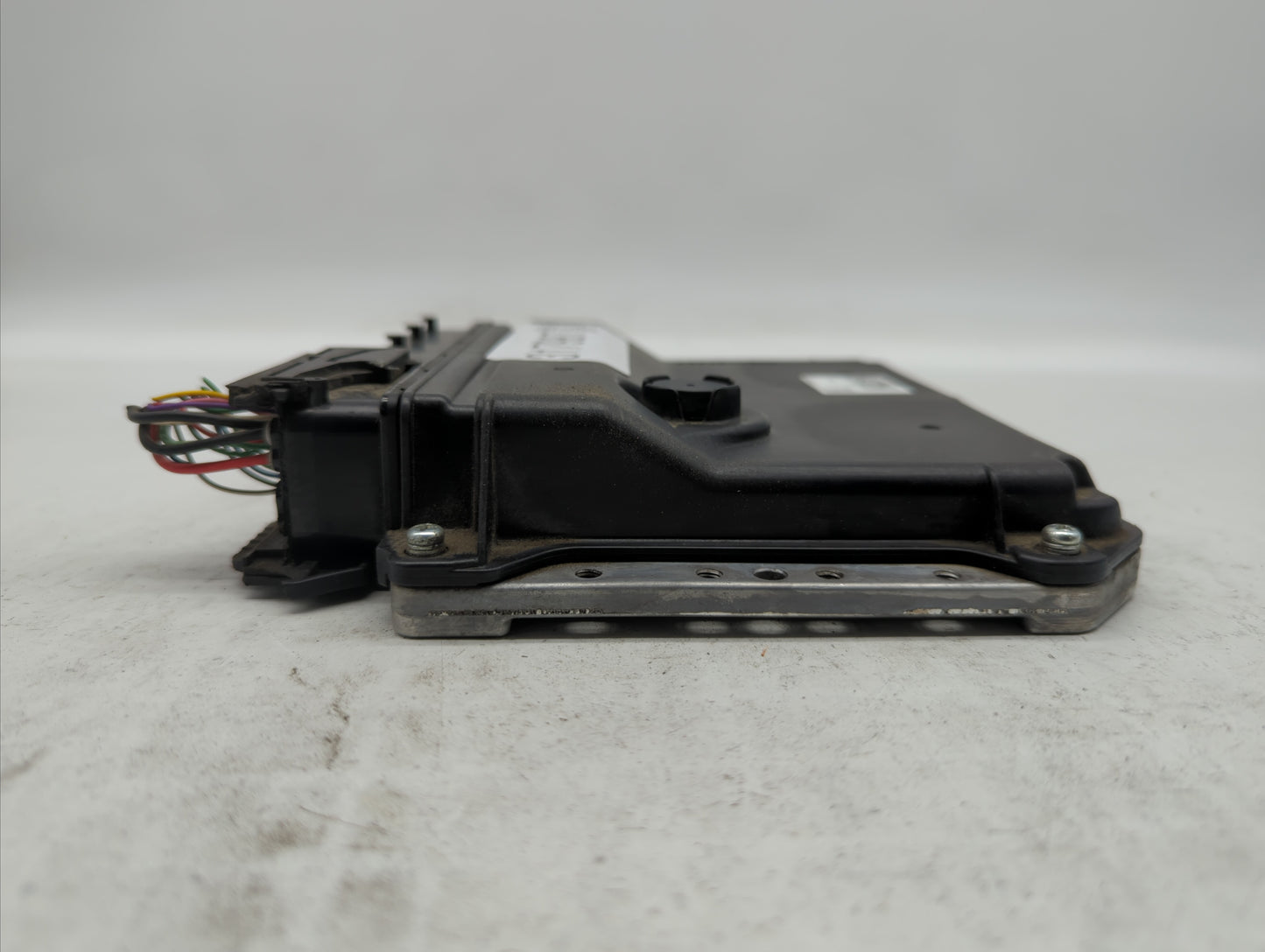 2011 Toyota Prius PCM Engine Control Computer ECU ECM PCU OEM P/N:89661-47390 89681-47211 Fits OEM Used Auto Parts - Oemused