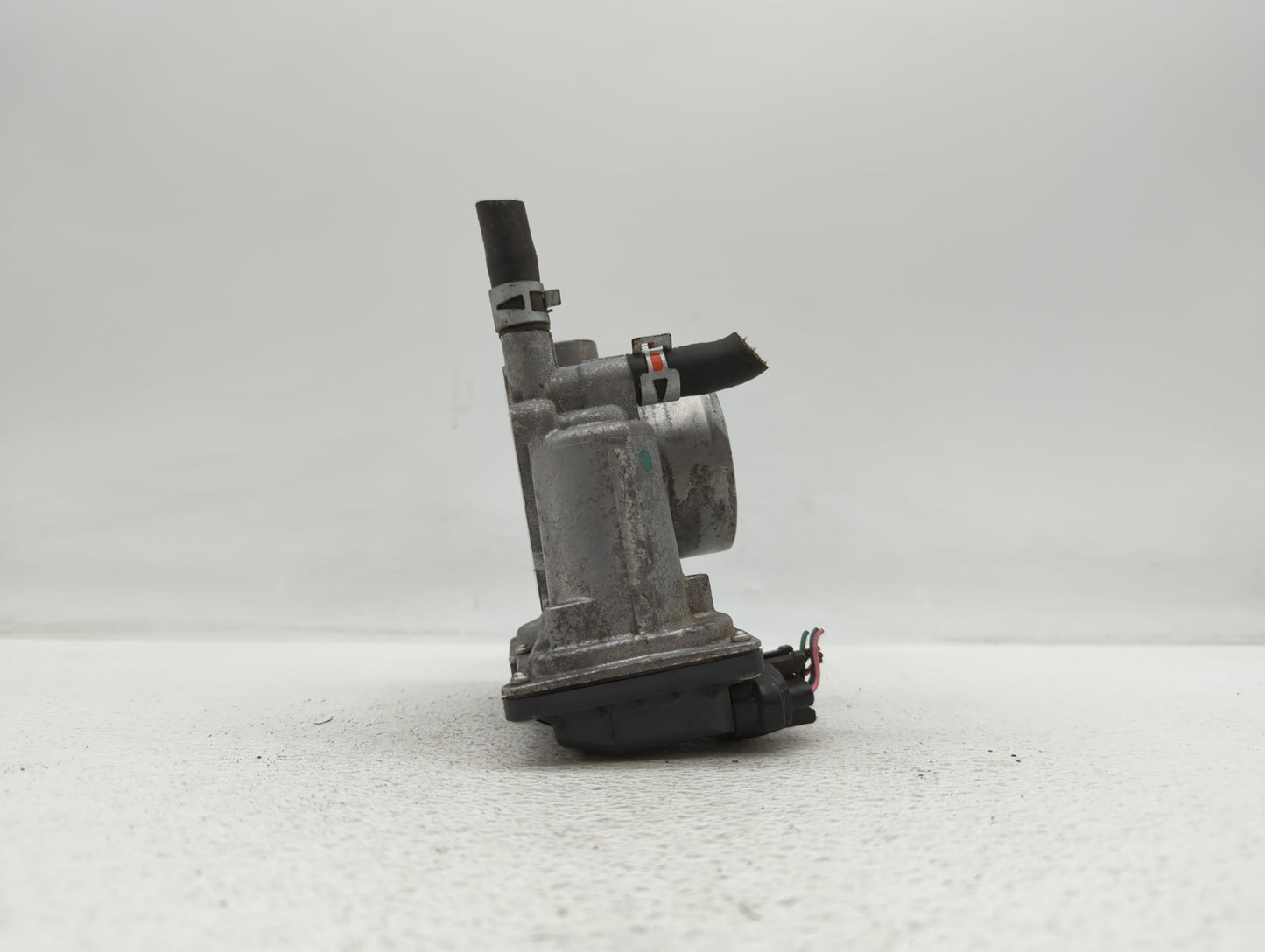 2010-2022 Toyota Prius Throttle Body P/N:22030-37060 Fits Fits 2010 2011 2012 2013 2014 2015 2016 2017 2018 2019 2020 2021 2