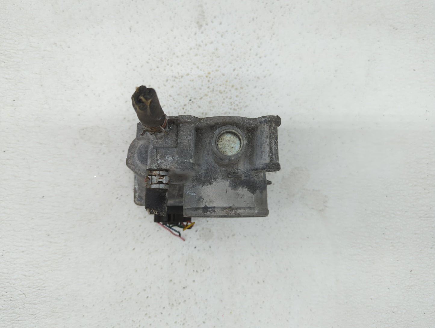 2010-2022 Toyota Prius Throttle Body P/N:22030-37060 Fits Fits 2010 2011 2012 2013 2014 2015 2016 2017 2018 2019 2020 2021 2