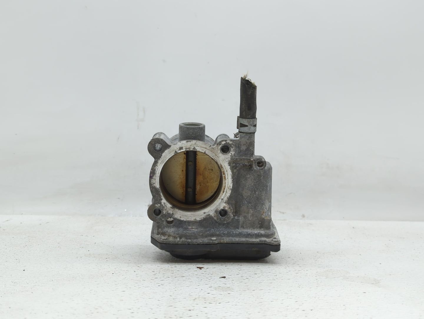 2010-2022 Toyota Prius Throttle Body P/N:22030-37060 Fits Fits 2010 2011 2012 2013 2014 2015 2016 2017 2018 2019 2020 2021 2
