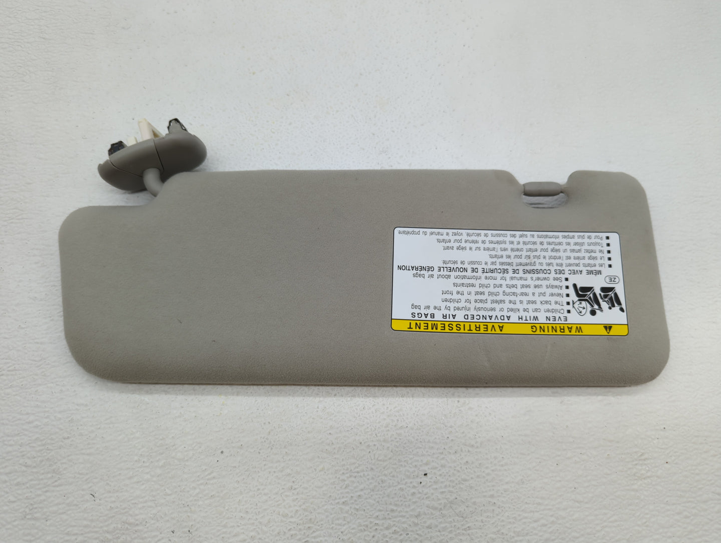 2010-2015 Toyota Prius Sun Visor Shade Replacement Passenger Right Mirror Fits Fits 2010 2011 2012 2013 2014 2015 OEM Used A