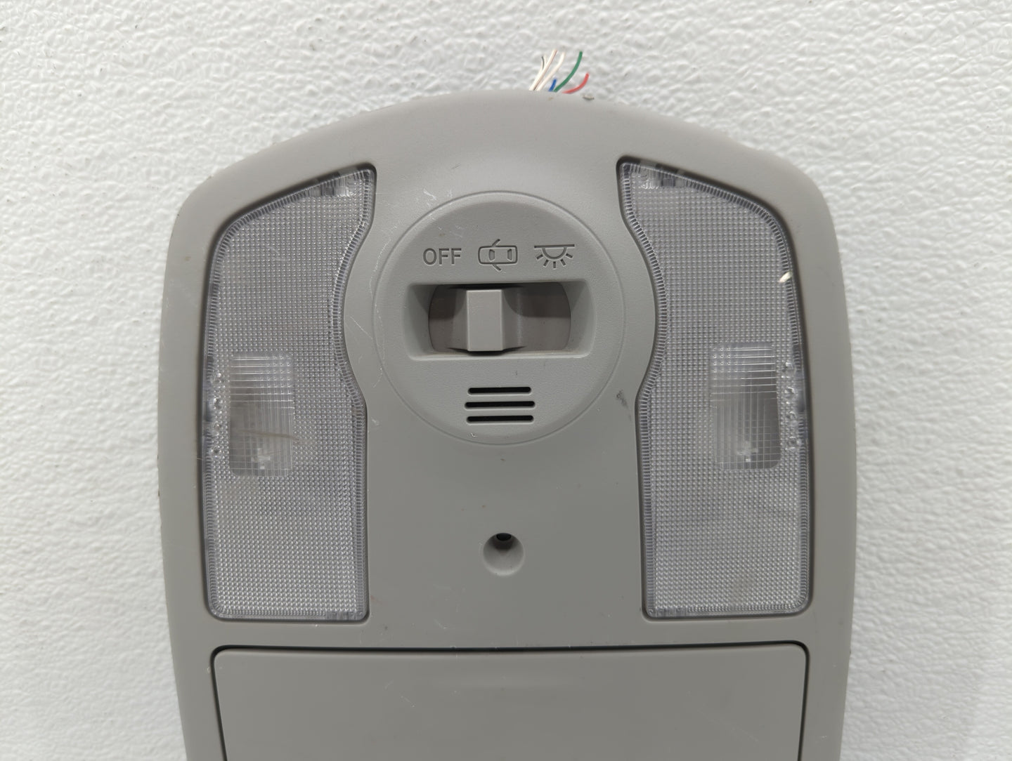 2011 Toyota Prius Overhead Roof Console Grey - Oemusedautoparts1.com