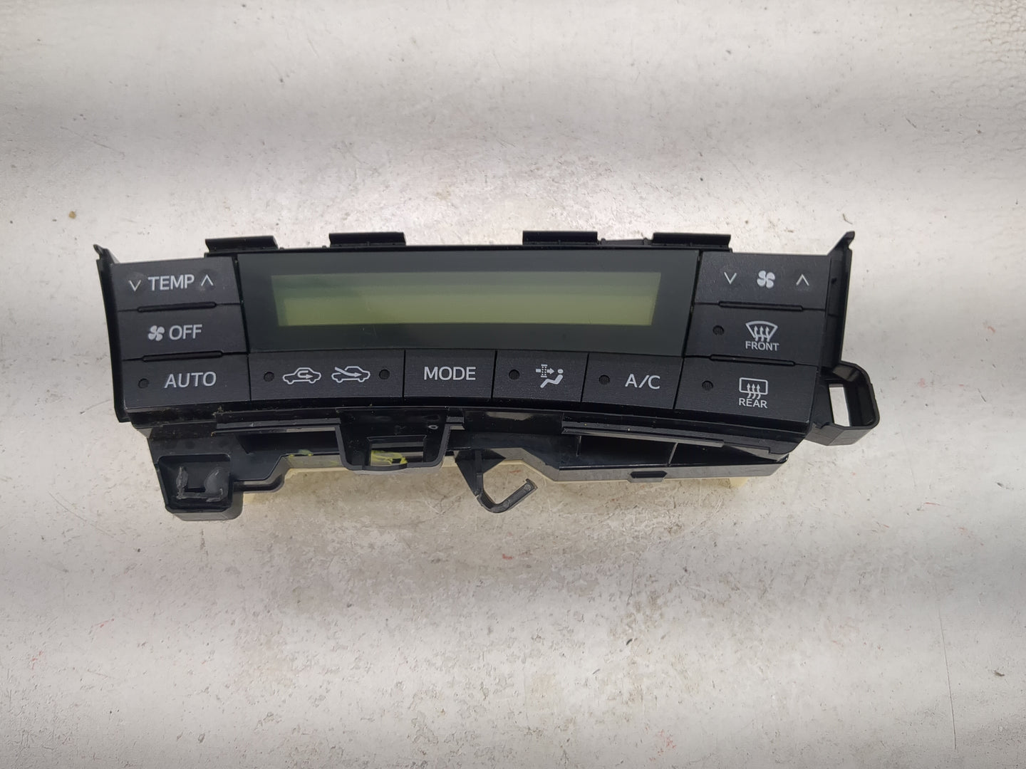 2010-2011 Toyota Prius Climate Control Module Temperature AC/Heater Replacement P/N:75D726 Fits Fits 2010 2011 OEM Used Auto