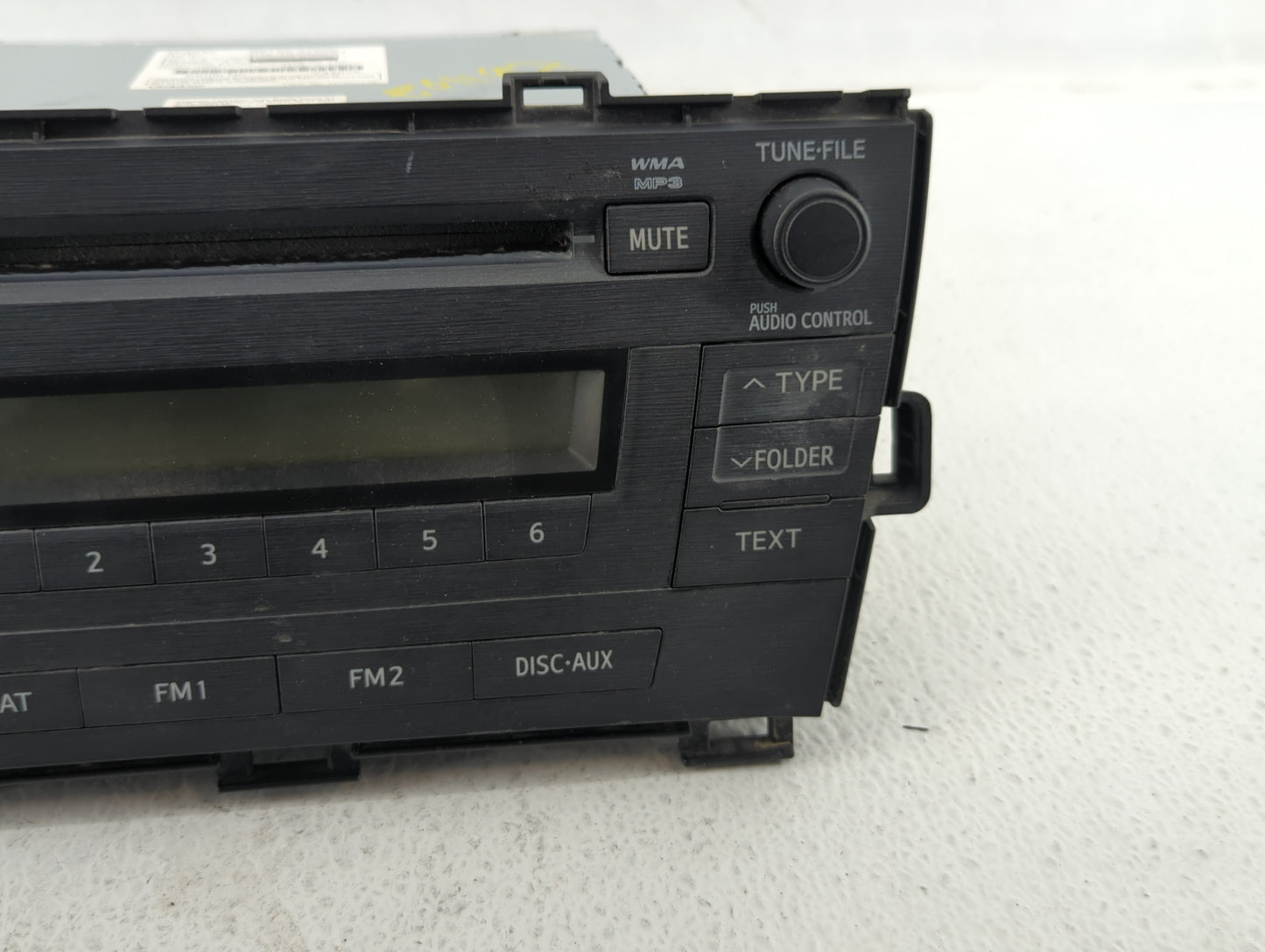 2010-2011 Toyota Prius Radio AM FM Cd Player Receiver Replacement P/N:86120-47290 Fits Fits 2010 2011 OEM Used Auto Parts - 