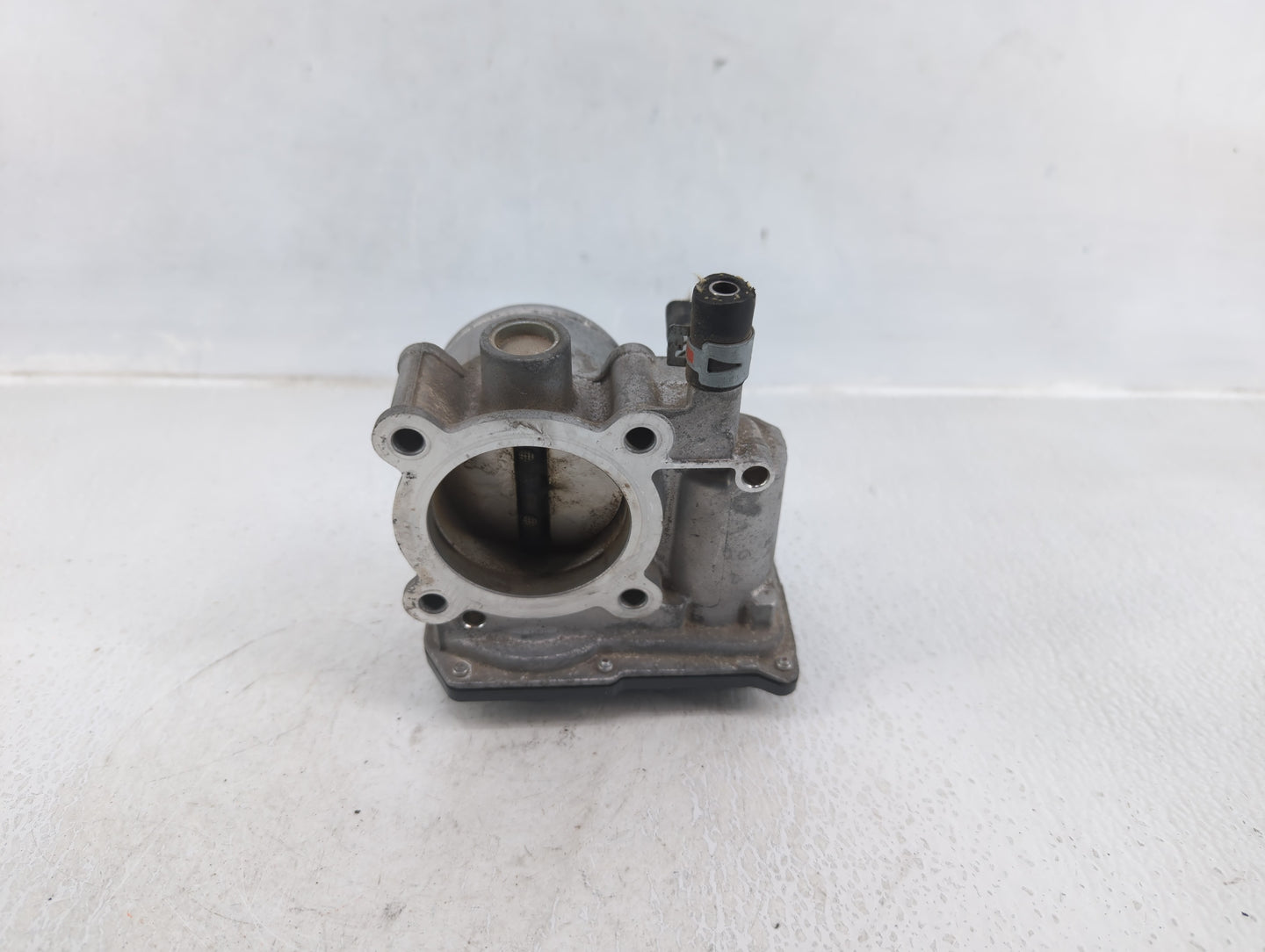 2010-2022 Toyota Prius Throttle Body P/N:22030-37060 Fits Fits 2010 2011 2012 2013 2014 2015 2016 2017 2018 2019 2020 2021 2