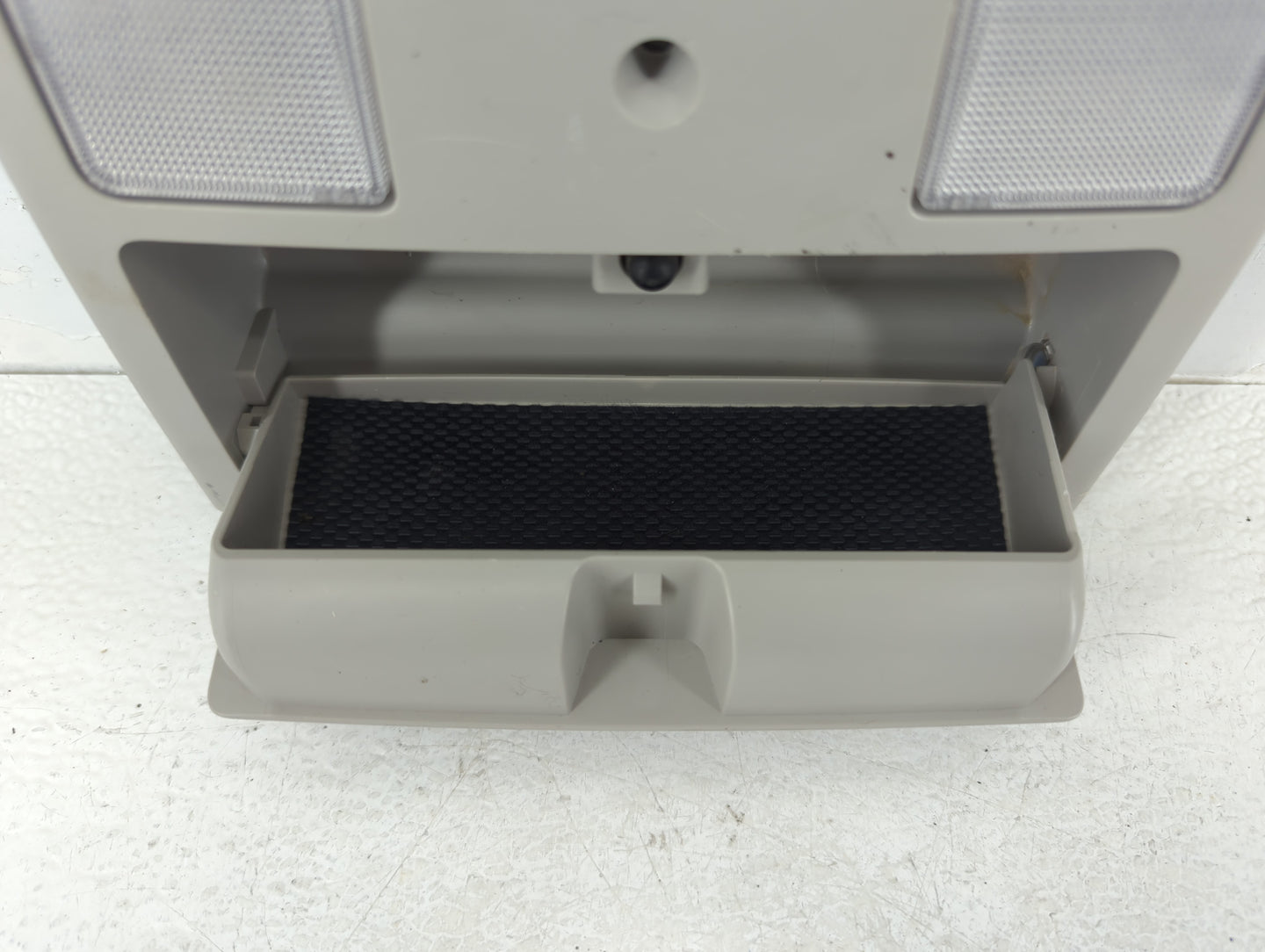 2011 Toyota Prius Overhead Roof Console - Oemusedautoparts1.com