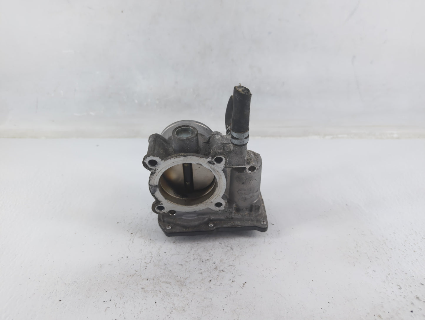 2010-2022 Toyota Prius Throttle Body P/N:22030-37060 Fits Fits 2010 2011 2012 2013 2014 2015 2016 2017 2018 2019 2020 2021 2
