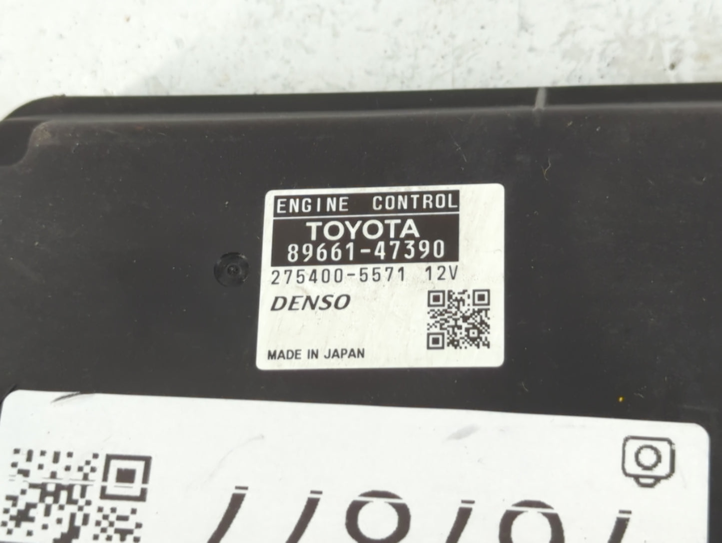 2011 Toyota Prius PCM Engine Control Computer ECU ECM PCU OEM P/N:275400-5571 89661-47390 Fits OEM Used Auto Parts - Oemused